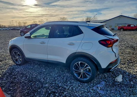 2021 Buick Encore Gx Essence z USA, uszkodzony, nr VIN KL4MMFSL2MB161986